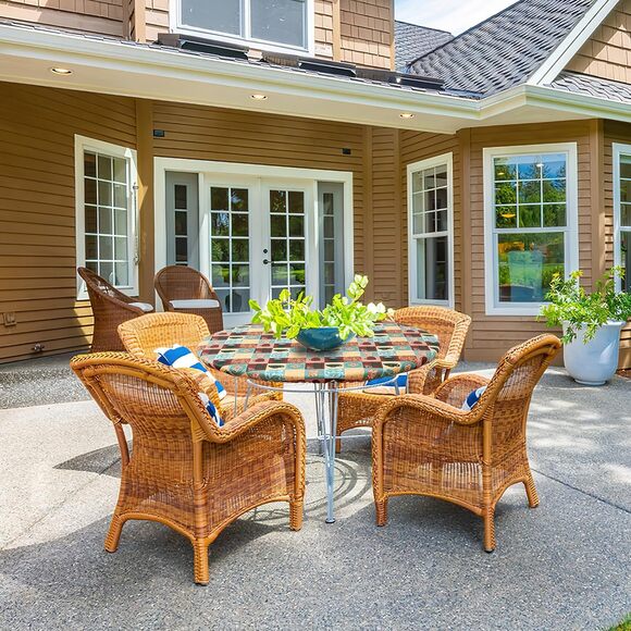 Round Fitted Waterproof Round Tablecloth with Elastic Edge, Patterned Cups - Picture 2 of 4